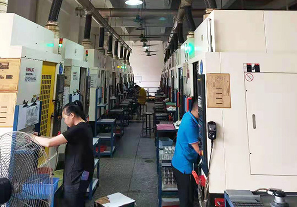 Machining center